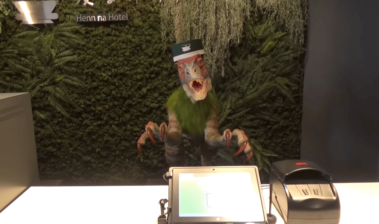 Gépdráma, géphorror: leselejtezték a robotokat a világ első robothotelében