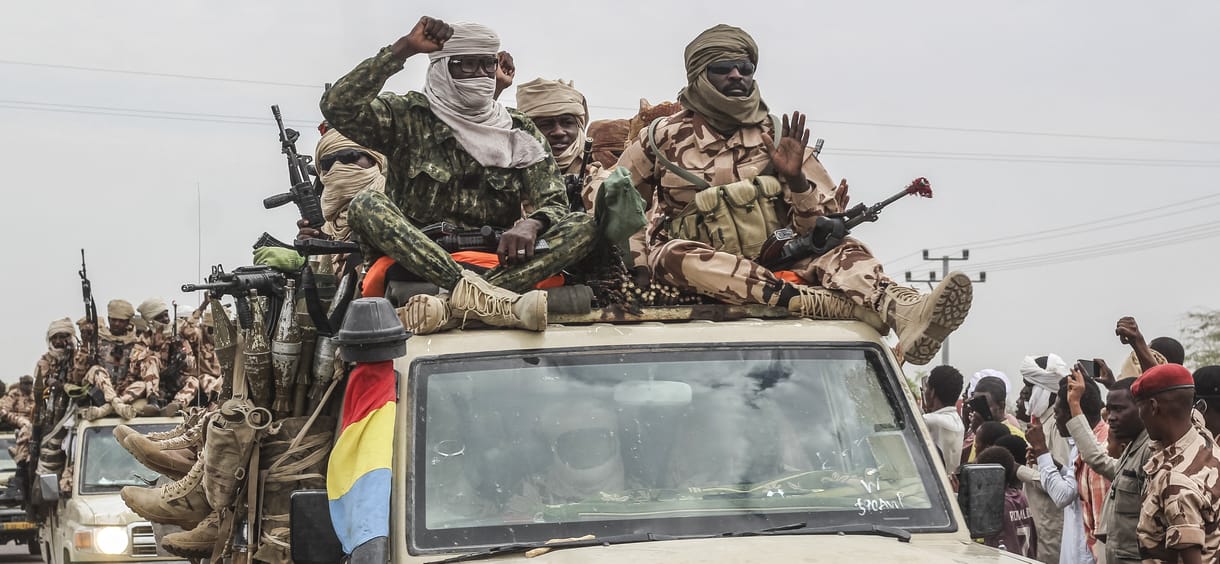 Valamikor, valamiért katonákat küldünk Afrikába: amit tudni lehet és amit titkol a kormány a csádi katonai misszióról