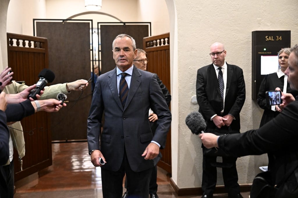Afrikai háborús bűnökkel vádolnak Svédországban két olajipari vezetőt