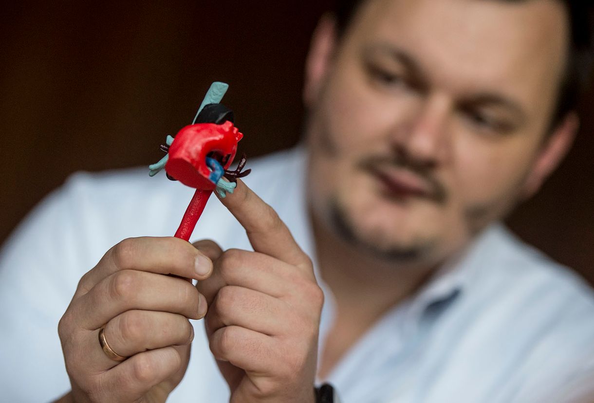 Most forgathat szívet 3D-ben. Egy magyar orvos kimatekozta, így simább egy műtét