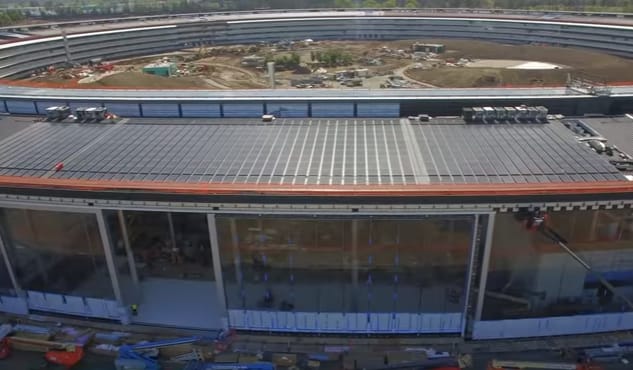 Ezzel a drónvideóval ön is láthatja, mi minden történt egy év alatt az Apple Parkkal