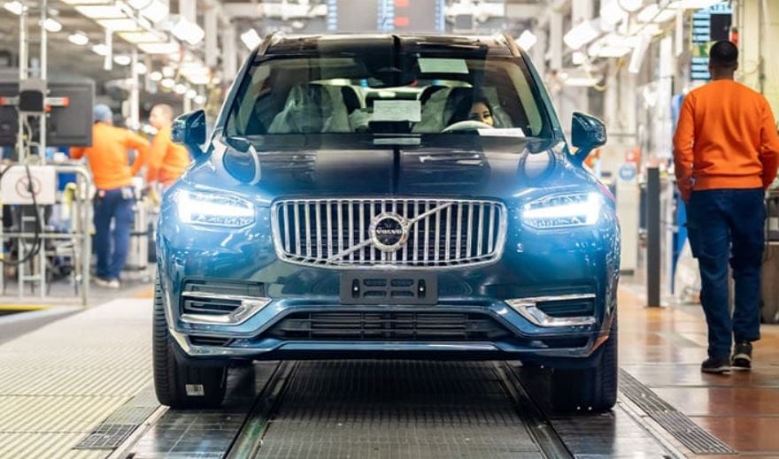 Negyvenöt év után végzett a dízellel a Volvo