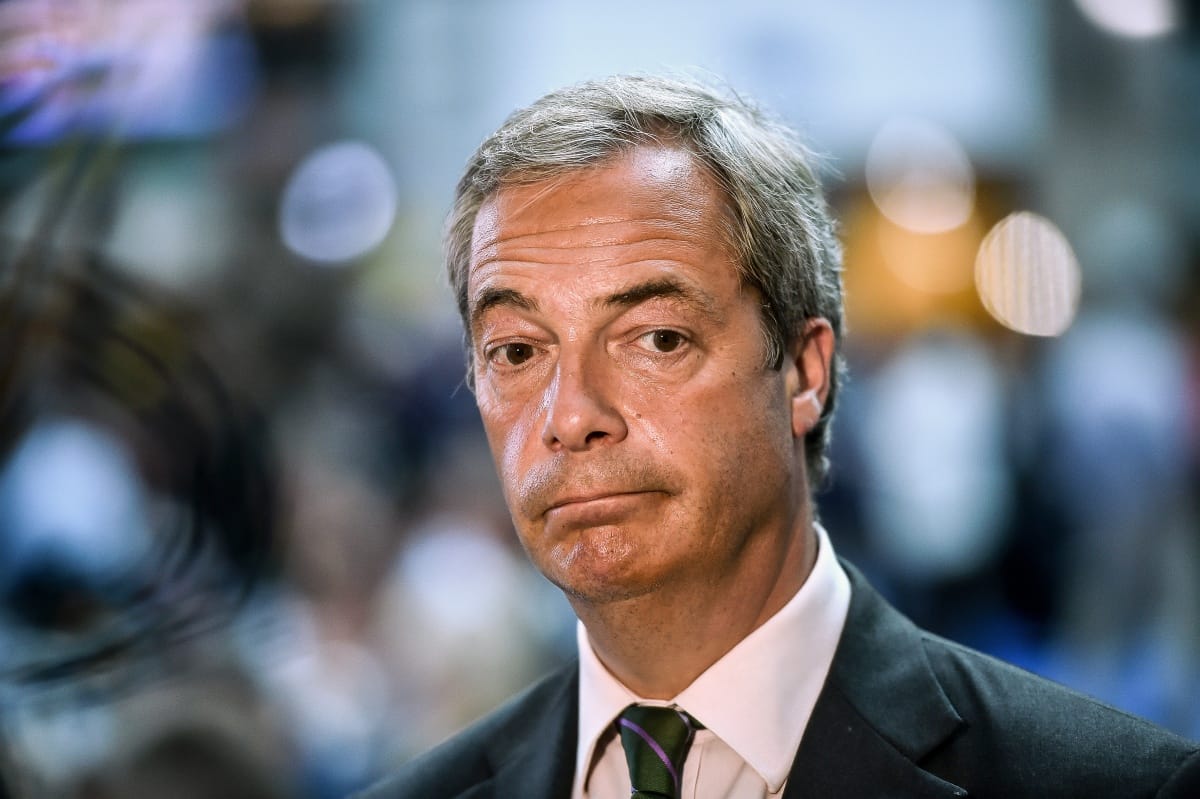 Farage, a Brexit atyja, új pártot gründolt