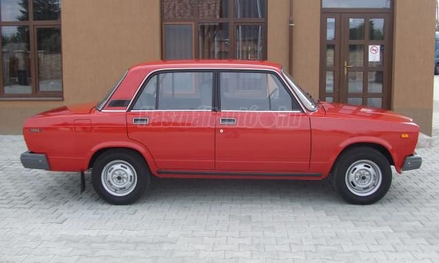 Új illatú, alig használt ez az eladó szentesi 1500-as Lada