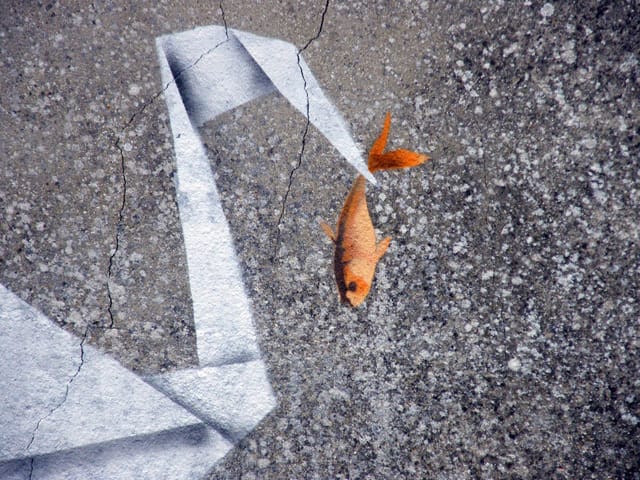Street art percek: Banksy origamizik is?