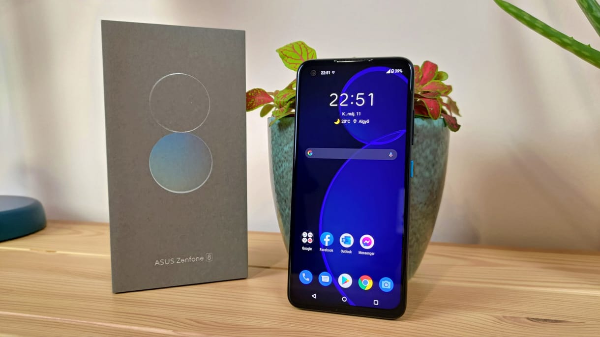 Mini atomreaktor: megérkezett az Asus új csúcsmobilja, a ZenFone 8