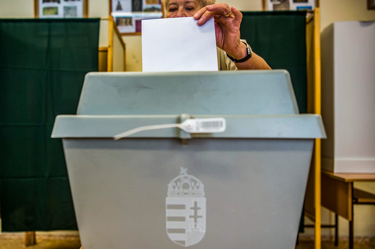 Csalással akart elindulni az országgyűlési választáson egy jelölt, vádat emeltek ellene