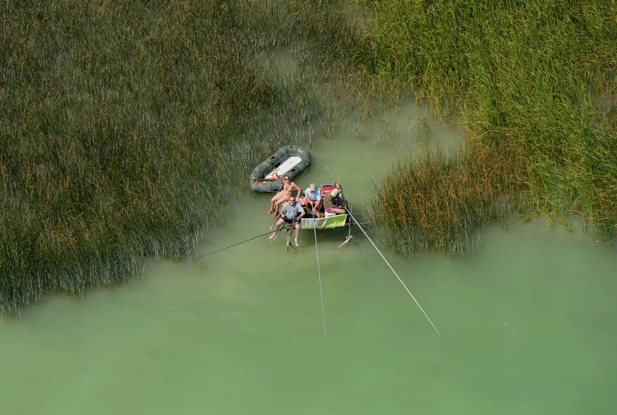 Megint leengednek a Balatonból
