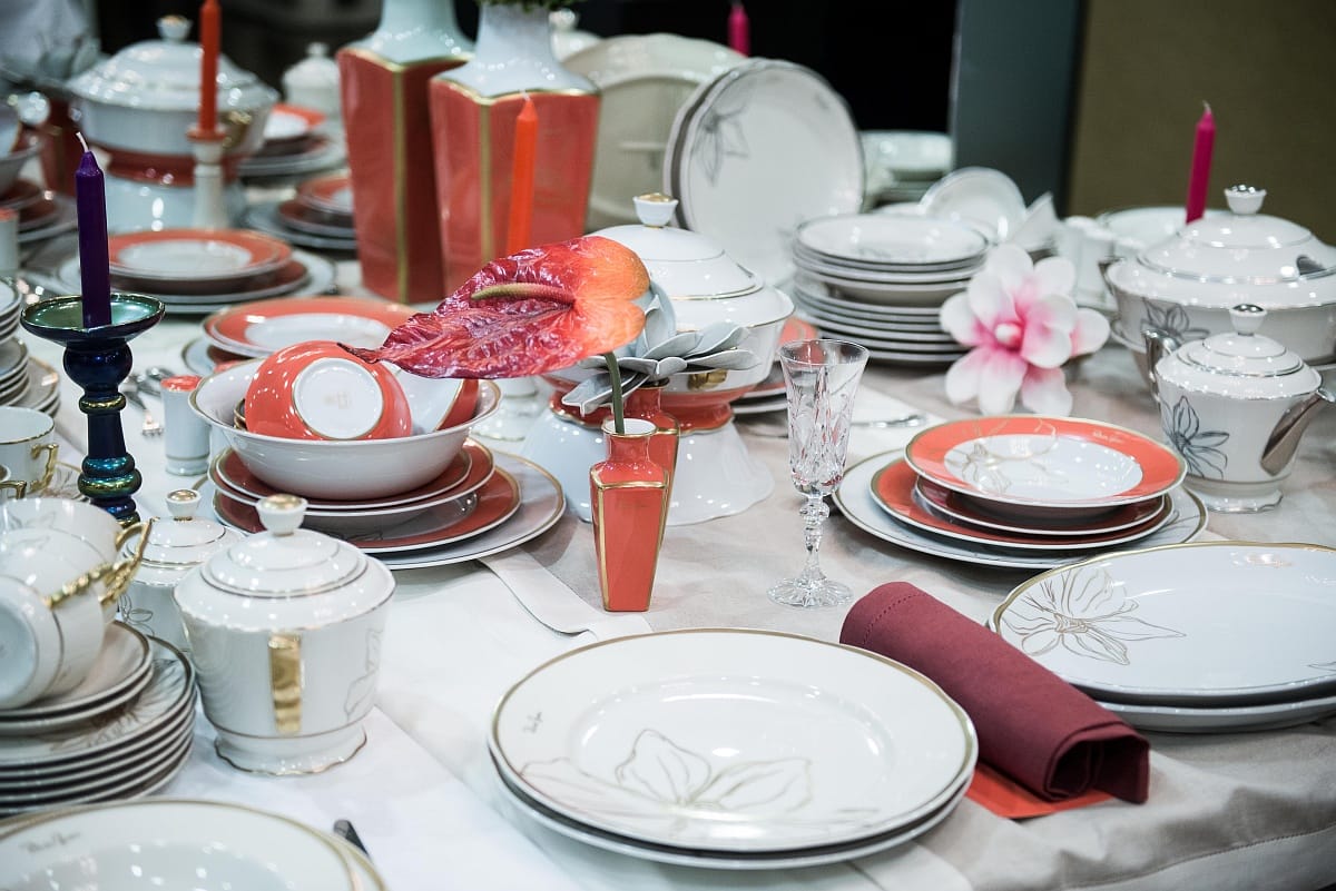 Számla nélküli mutyiról beszélgetnek a Zsolnay porcelángyárban