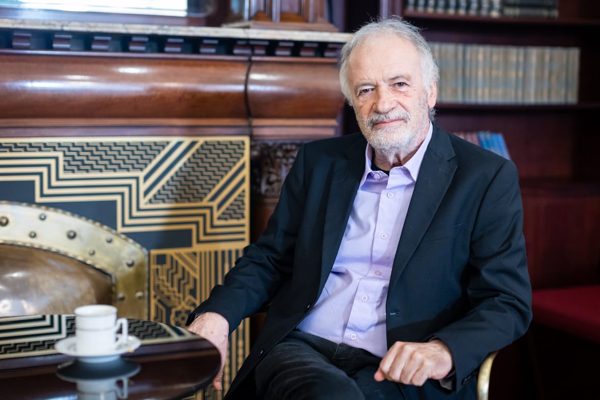 Díszpolgári címet adna az elhunyt Gerő András történésznek Fürjes Balázs miniszterhelyettes