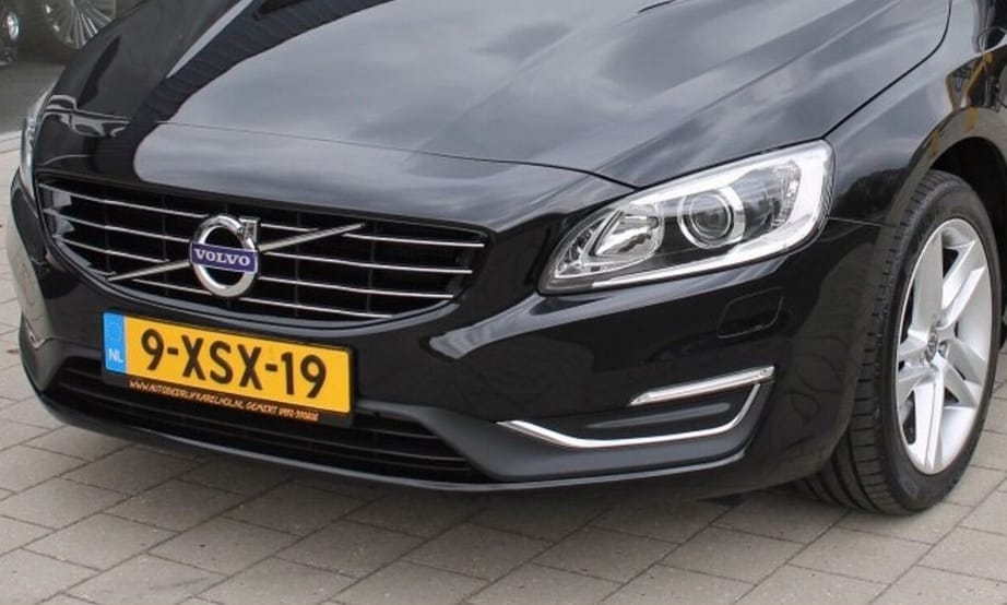 Dízel, zöld rendszámos és kombi ez a ritka Volvo