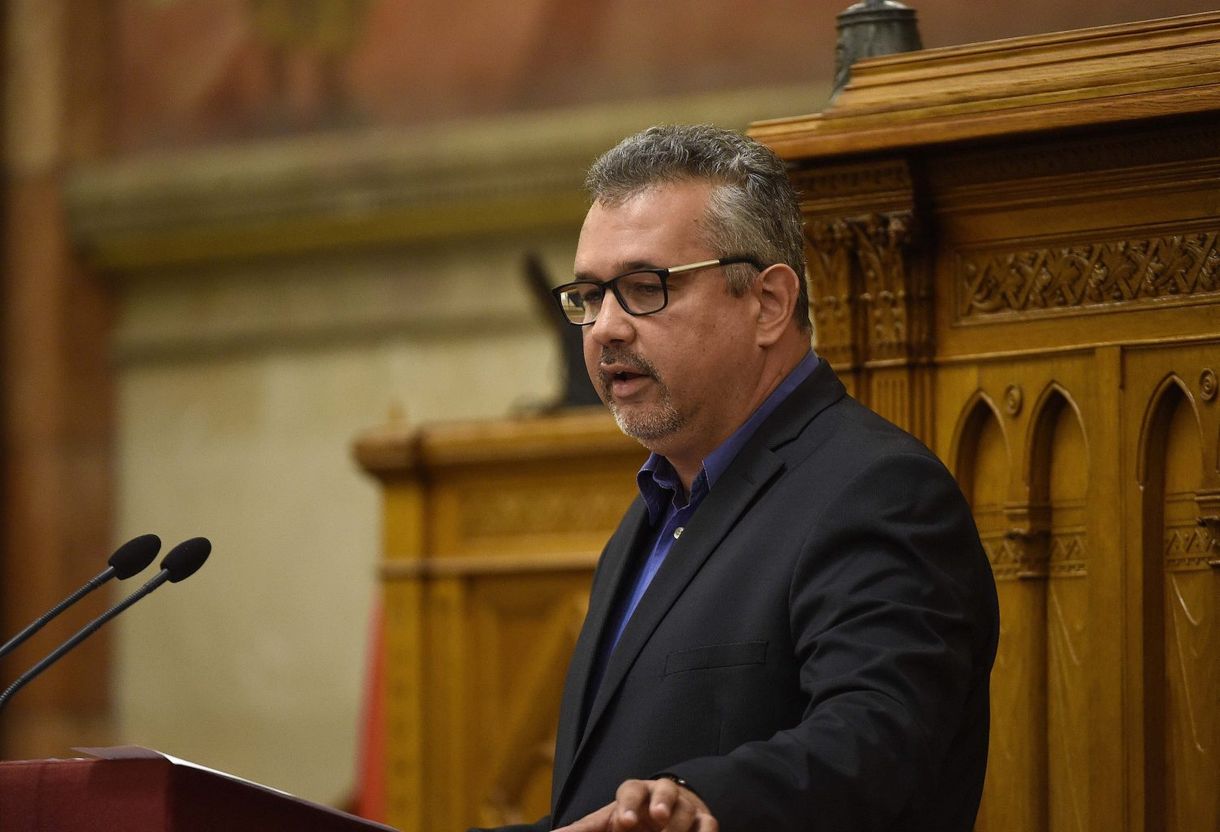 Koronavírus: Készek a közös fellépésre a magyar parlamenti pártok