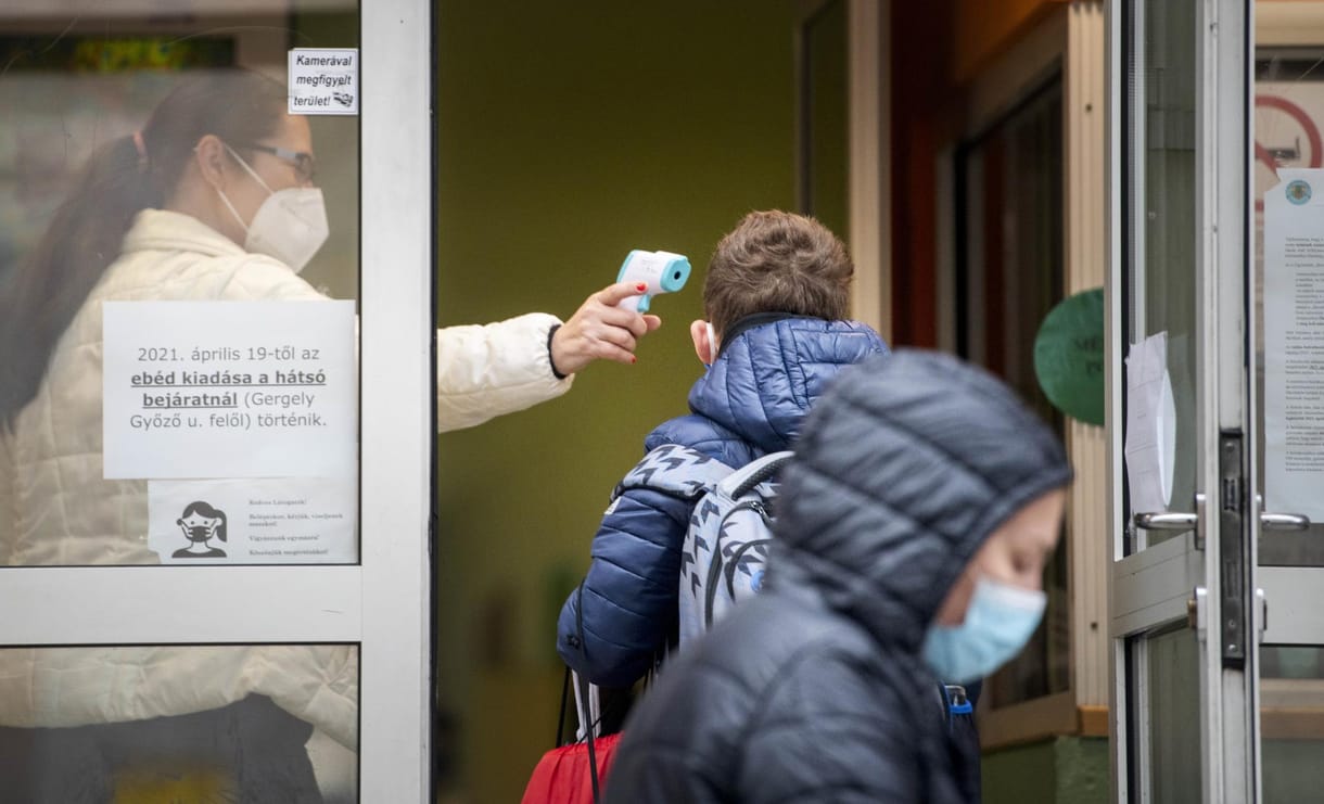RTL: Van olyan iskola, ahol már nincs elég tanár ahhoz, hogy megtartsák az órákat