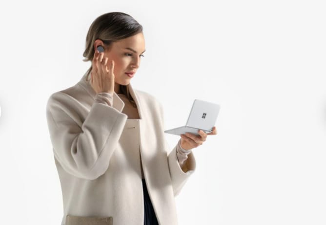 Hivatalos videók: közelről is megnézheti a Microsoft androidos mobilját