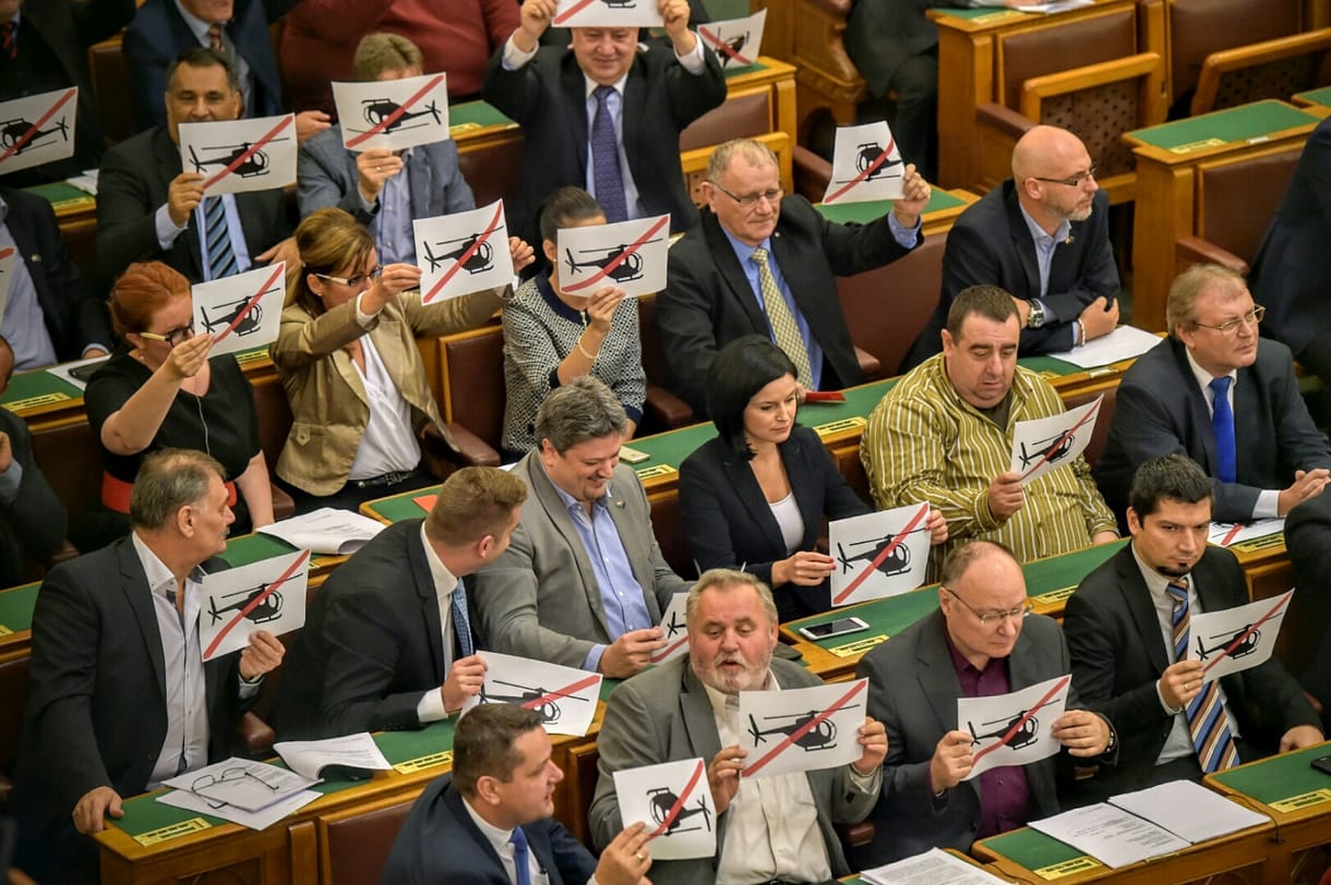 Ha nem látta volna az MSZP bárgyú tiltakozását, most megnézheti