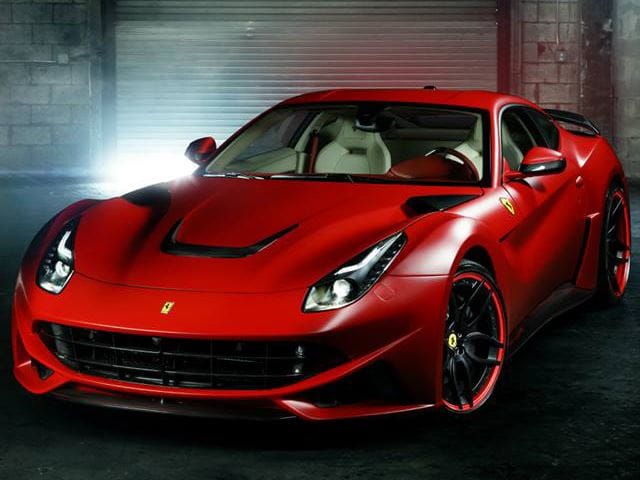 Igazi démont csinált a Ferrari F12 Berlinettából a Novitec