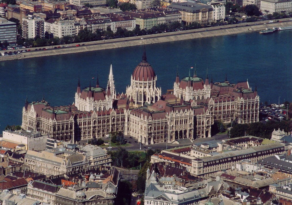 Mennyit érhet a Parlament épülete?