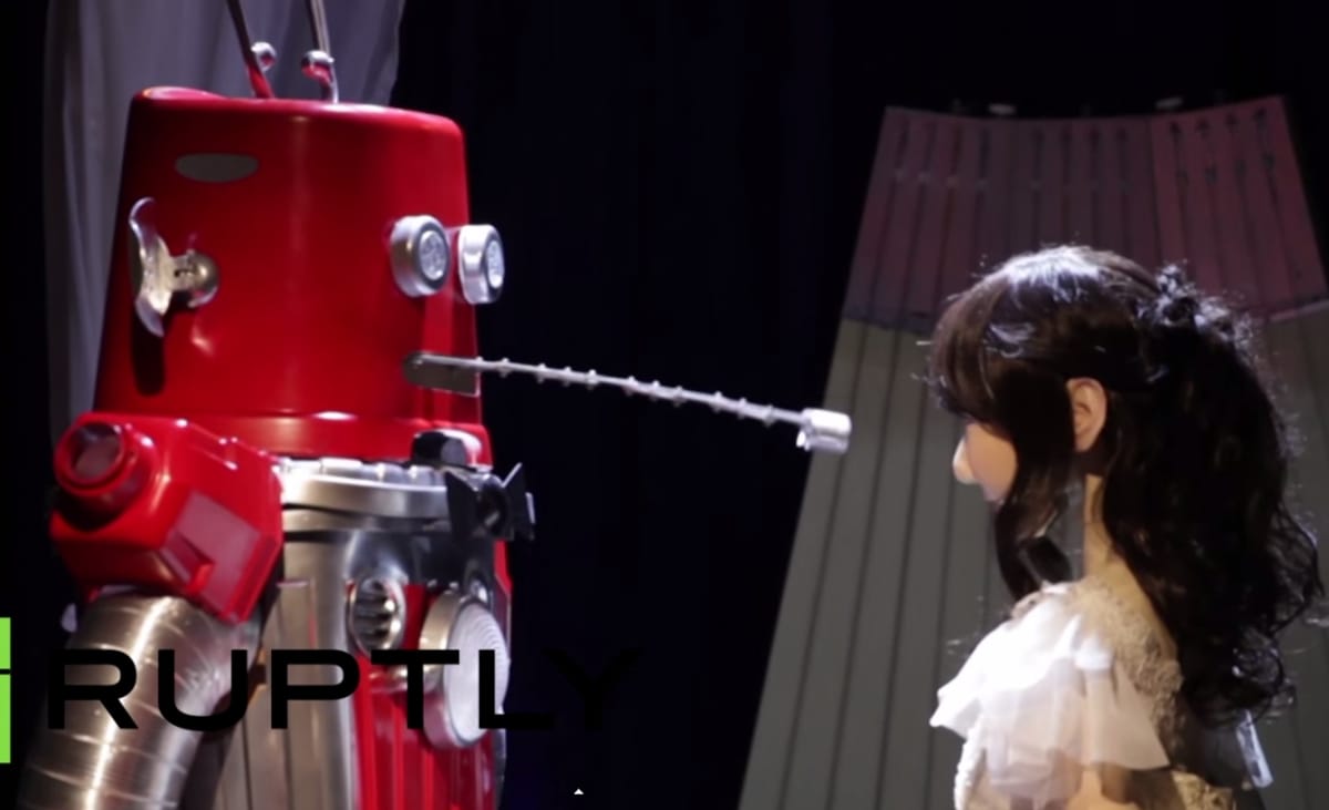 Japán engedélyezte a robotházasságot