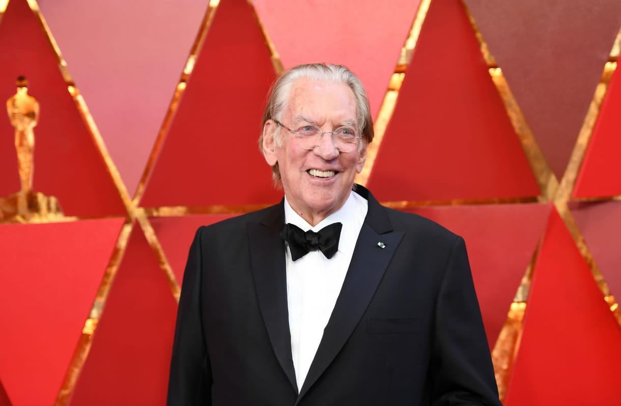 89. születésnapján jelenhet meg Donald Sutherland memoárja