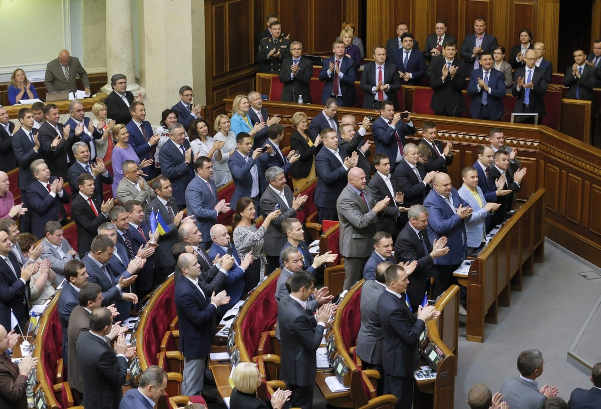 Viccelt vagy komoly? Hogyan keresett 39 milliárd dollárt az ukrán képviselő?