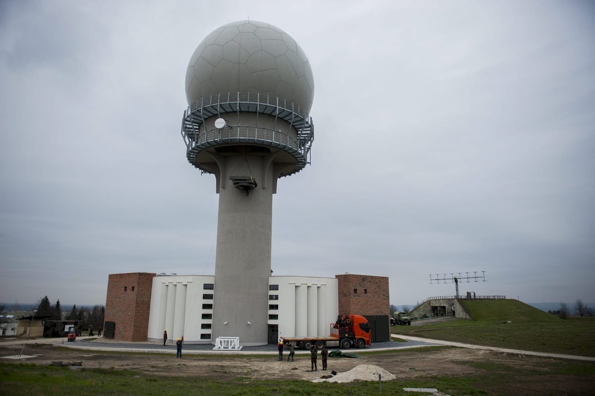 Élesben működik szerdától a medinai NATO-radar