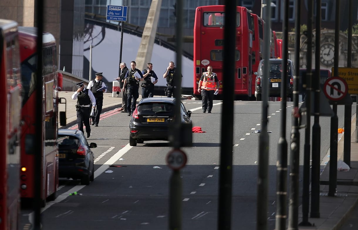 Terror Londonban: a Telekom, a Telenor és a Vodafone 10 ezer forintig jóváírást ad