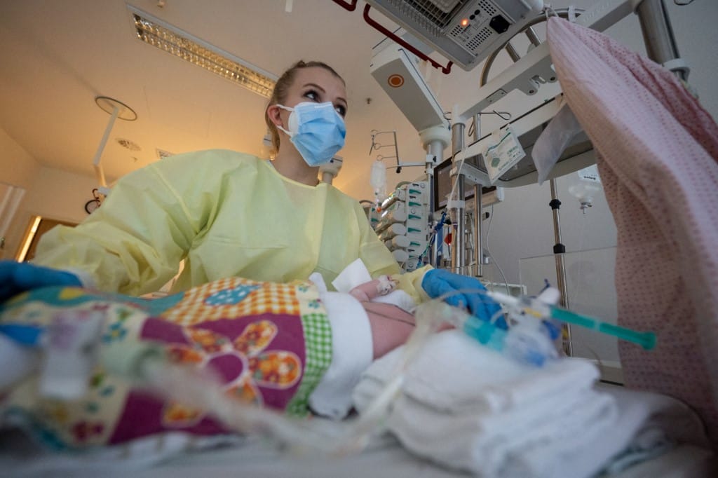 Szakszervezet: A 10 százalékot sem fogja elérni az egészségügyi szakdolgozók 2023-as béremelése