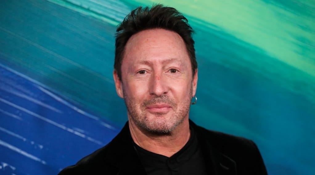 Azt ígérte, soha nem fogja előadni, most mégis elénekelte az Imagine-t John Lennon fia