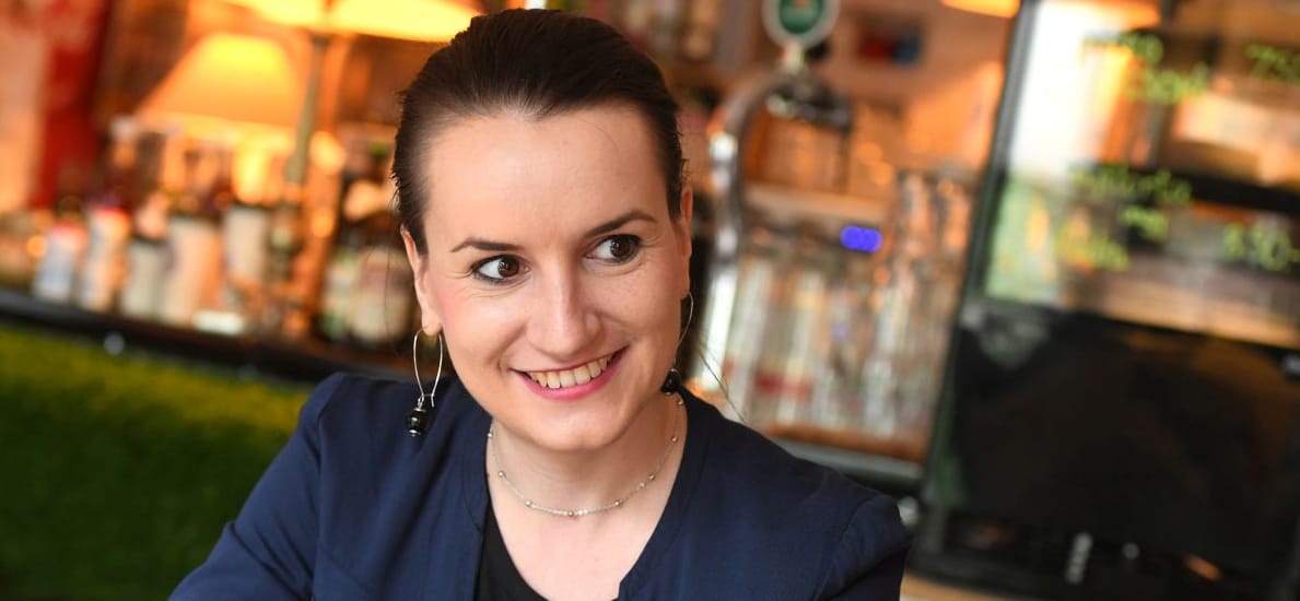 Lukácsi Katalin még fotózkodhatott az utóbb lemázolt Orbánnal