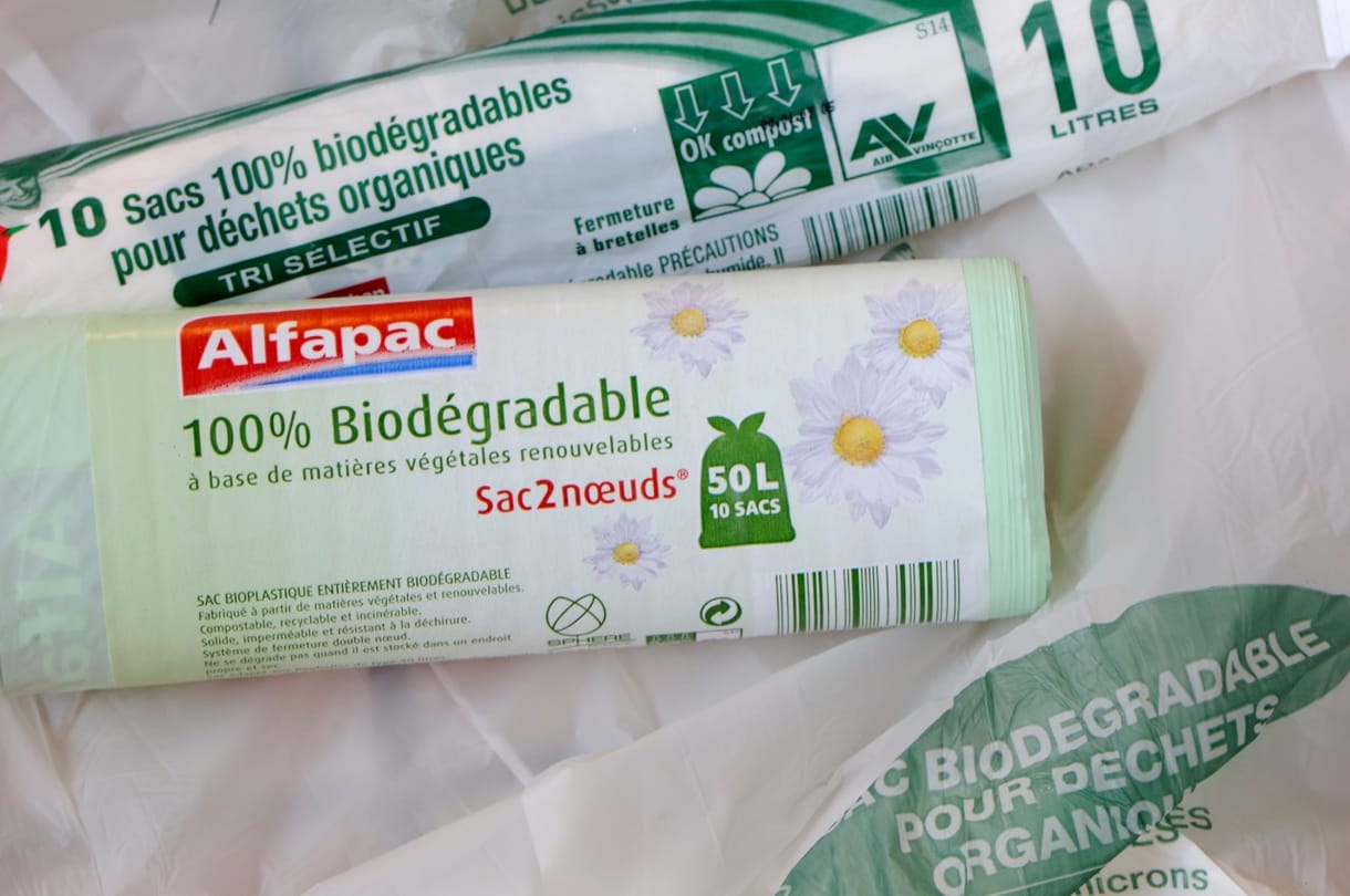 Hiába ásták el három évre az elvileg lebomló szatyrot, az olyan volt, mint új korában