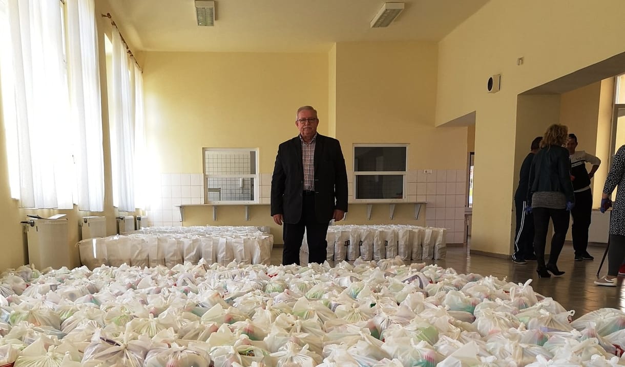 Putnok polgármesterének nem kell minden ellenzéki adomány, visszautalta a pénzt