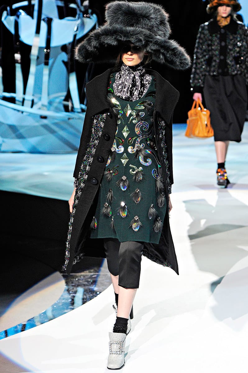 Marc Jacobs megnevettette új ruhakollekciójával egy divatbemutató résztvevőit