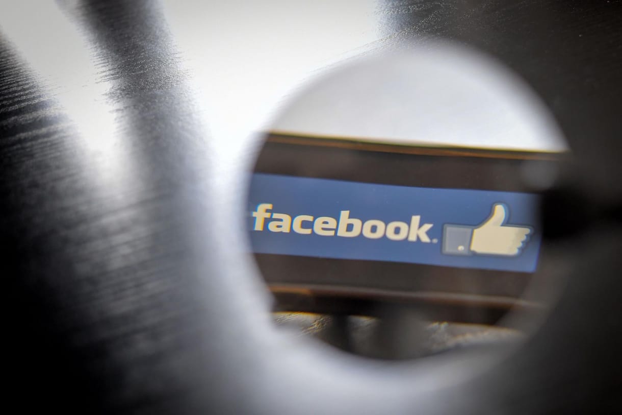 Most derült ki: európaiak is érintettek a Facebook lehallgatós botrányában