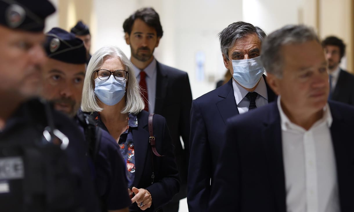 Lecsukják a volt francia miniszterelnököt