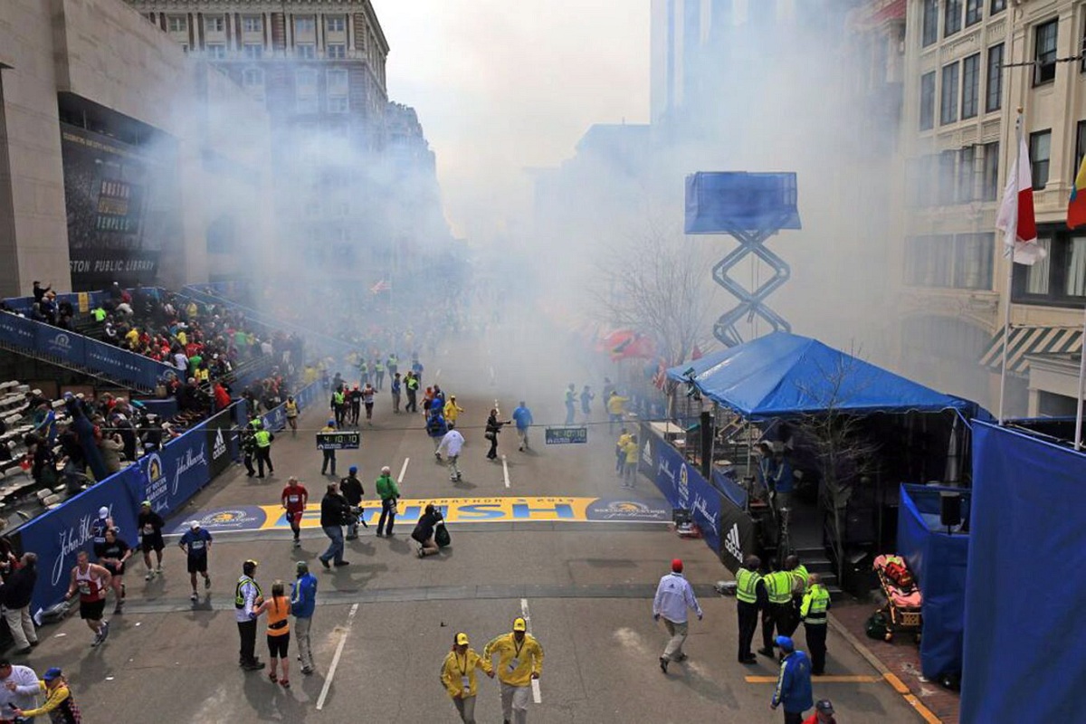 Véres maraton Bostonban - Nagyítás-fotógaléria