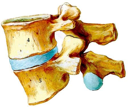Újra tudna járni a lebénult férfi egy implantátumnak köszönhetően