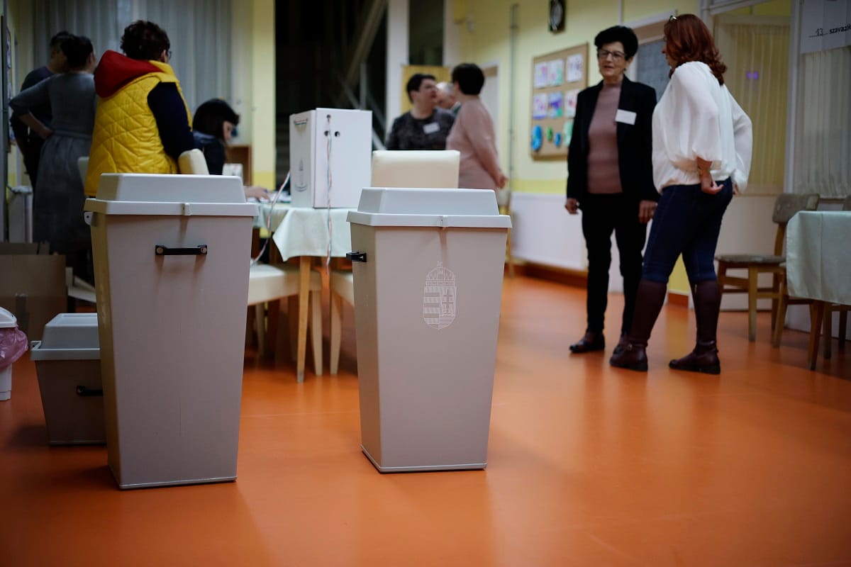 NVI: mindenhol rendben megkezdődött a voksolás