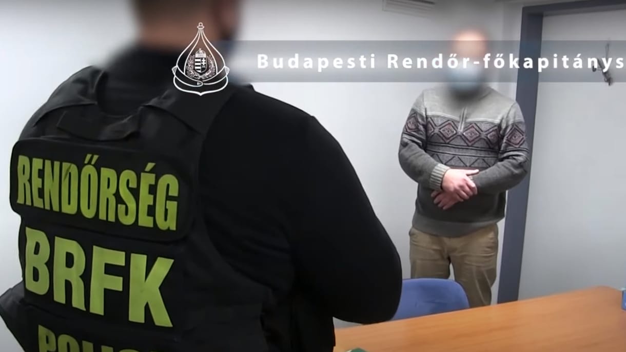 Franciaországból hoztak haza egy magyar férfit, aki prostitúcióra kényszerített egy nőt