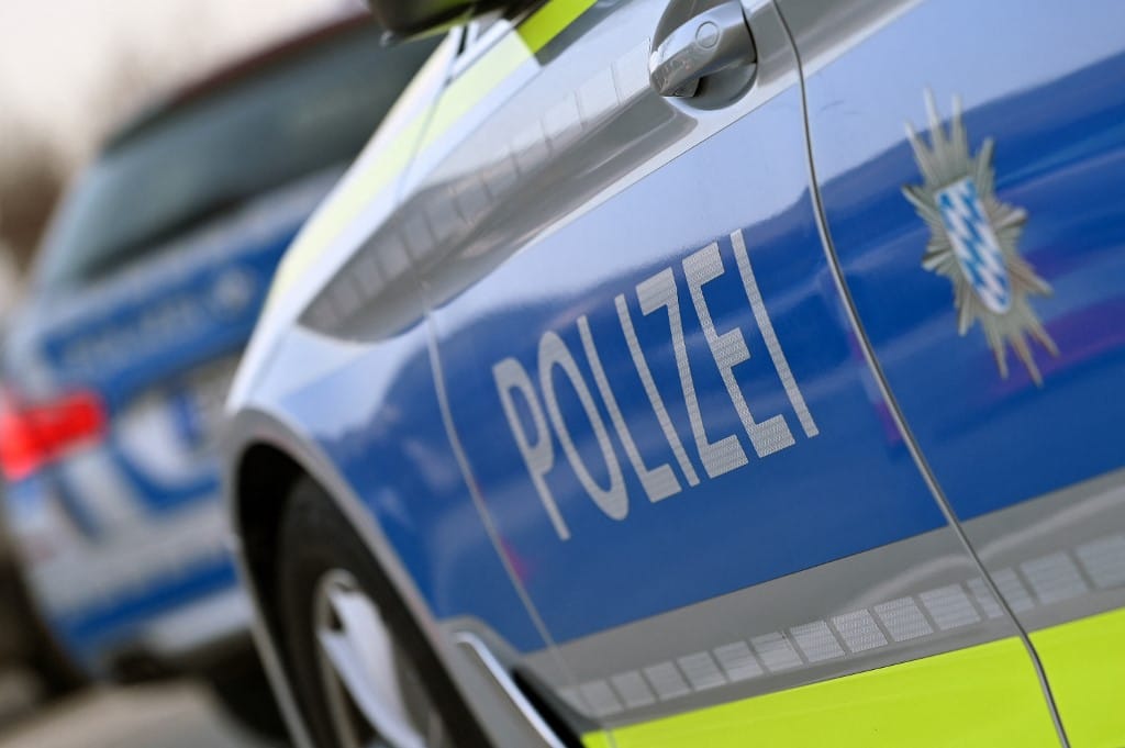 Magyarországra menekült az elkövető, aki egy osztrák parkolóban lőtte agyon áldozatát