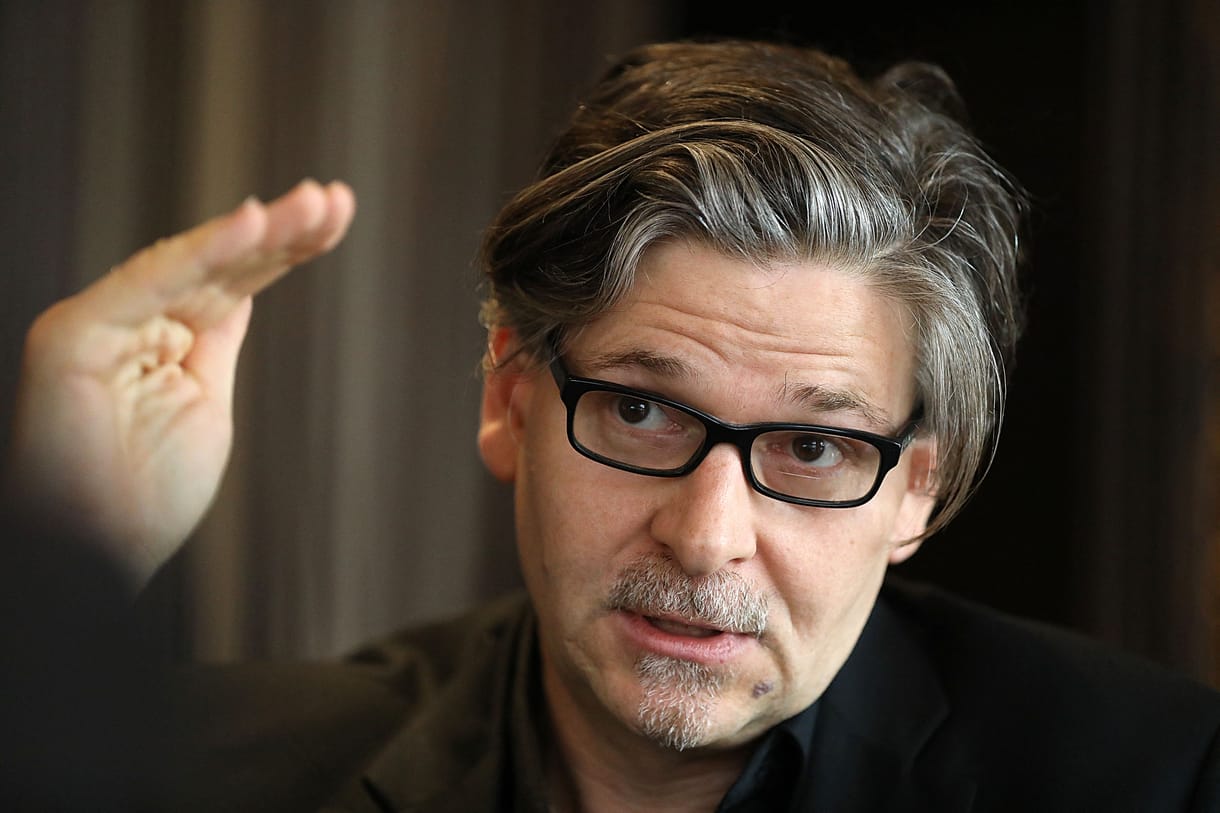 Jan-Werner Müller: Orbán bizonyítja, hogy az autokráciák nem buknak meg maguktól