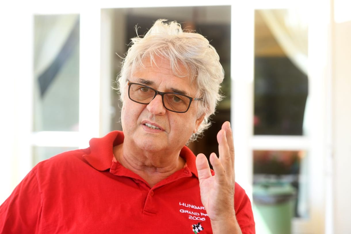 B. Tóth László: „Mint kiderült, jó irányba formáltam az emberek ízlését”