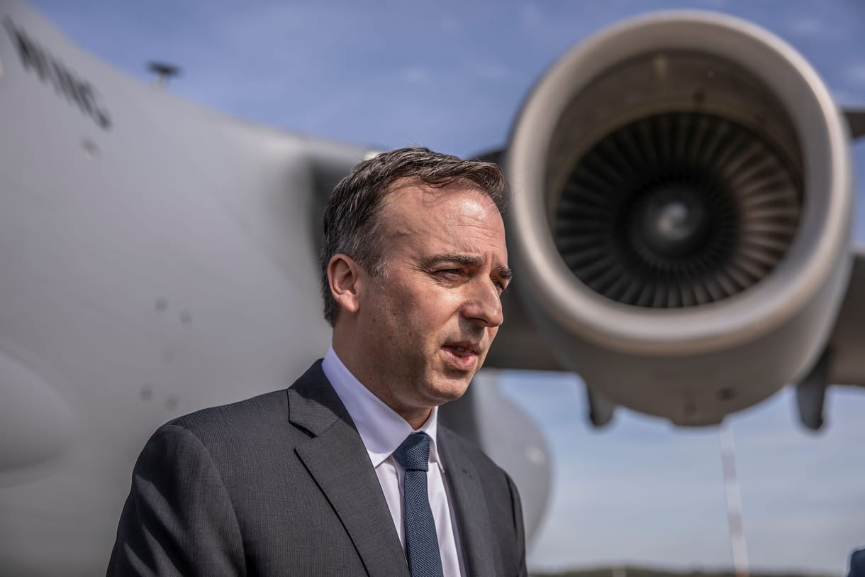 Pressman: Aggódom, miközben az oroszok kijevi játszótereket rakétáznak, Szijjártó Moszkvába repül