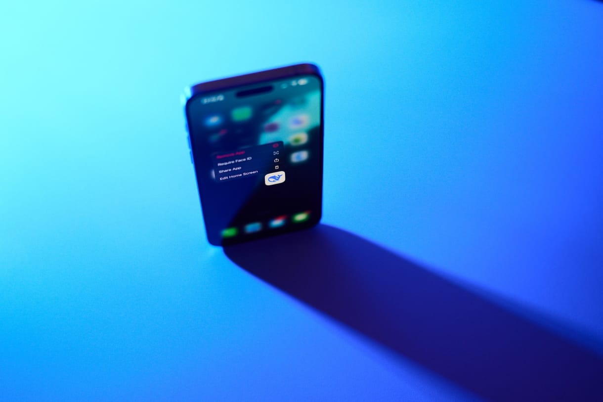 Nincs megállás: itt a kínai DeepSeek képgenerátora, ami máris lenyomta az OpenAI Dall-E 3-ját