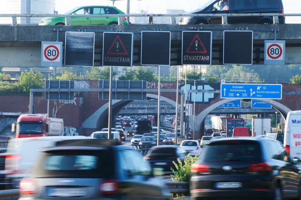 Minden korábbinál több autó van Németországban