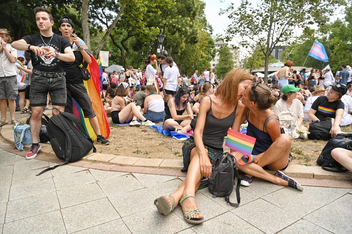 Komoly lezárások lesznek a Budapest Pride útvonalán pénteken és szombaton