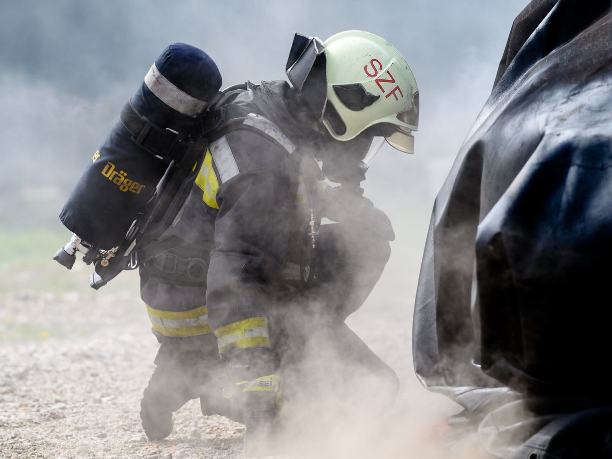 Kigyulladt öt kamion Kaposváron