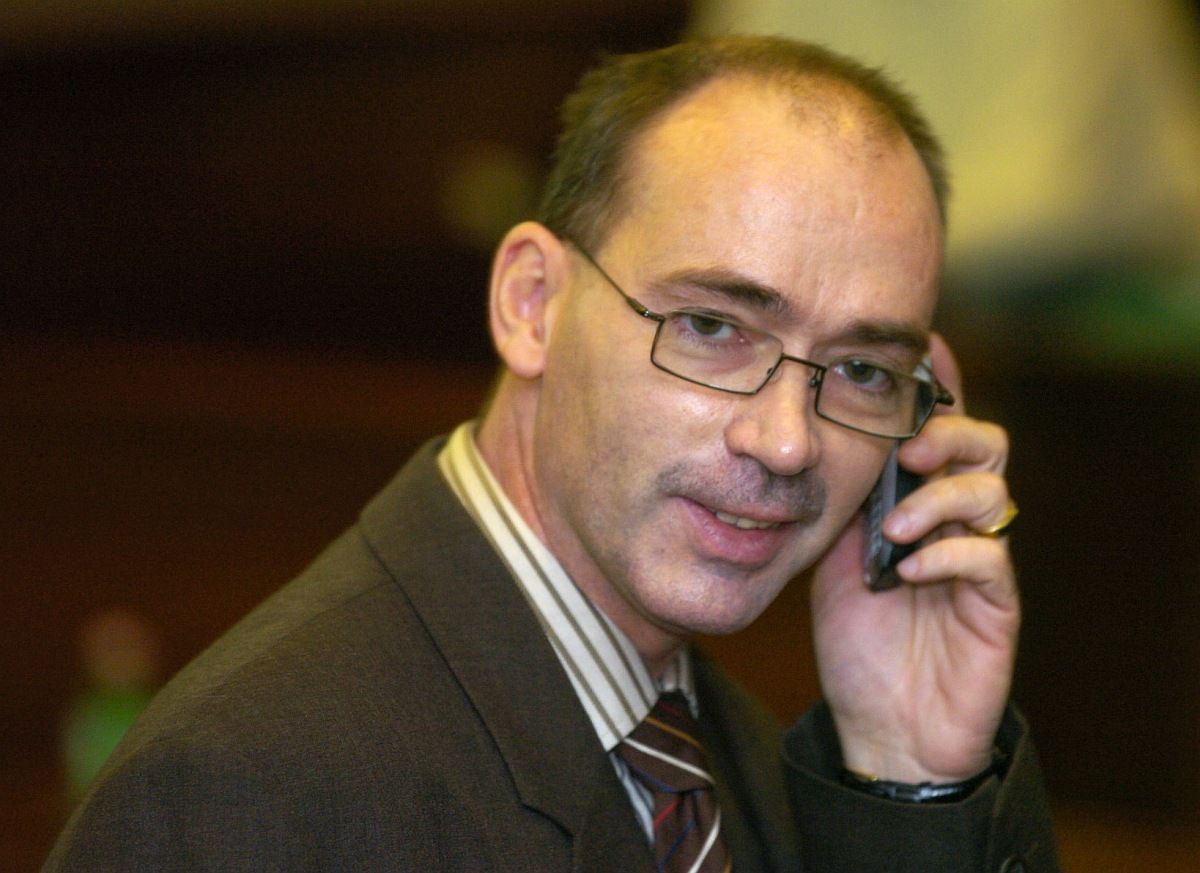 Még meg sem szűnt, máris csipegetnek Jóri hivatalából
