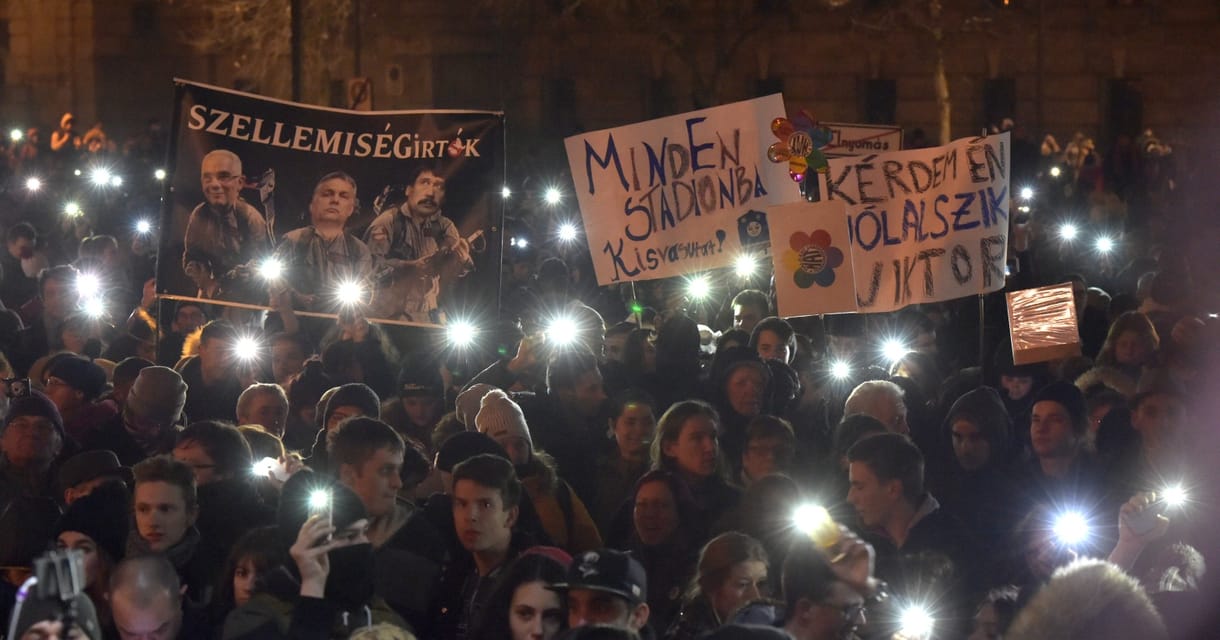 Parádés válaszokat adott a rendőrség a szombati tüntetésről