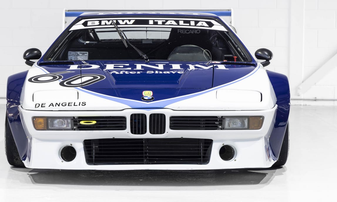 Ritkánál is ritkább régi BMW M1-est kínálnak eladásra