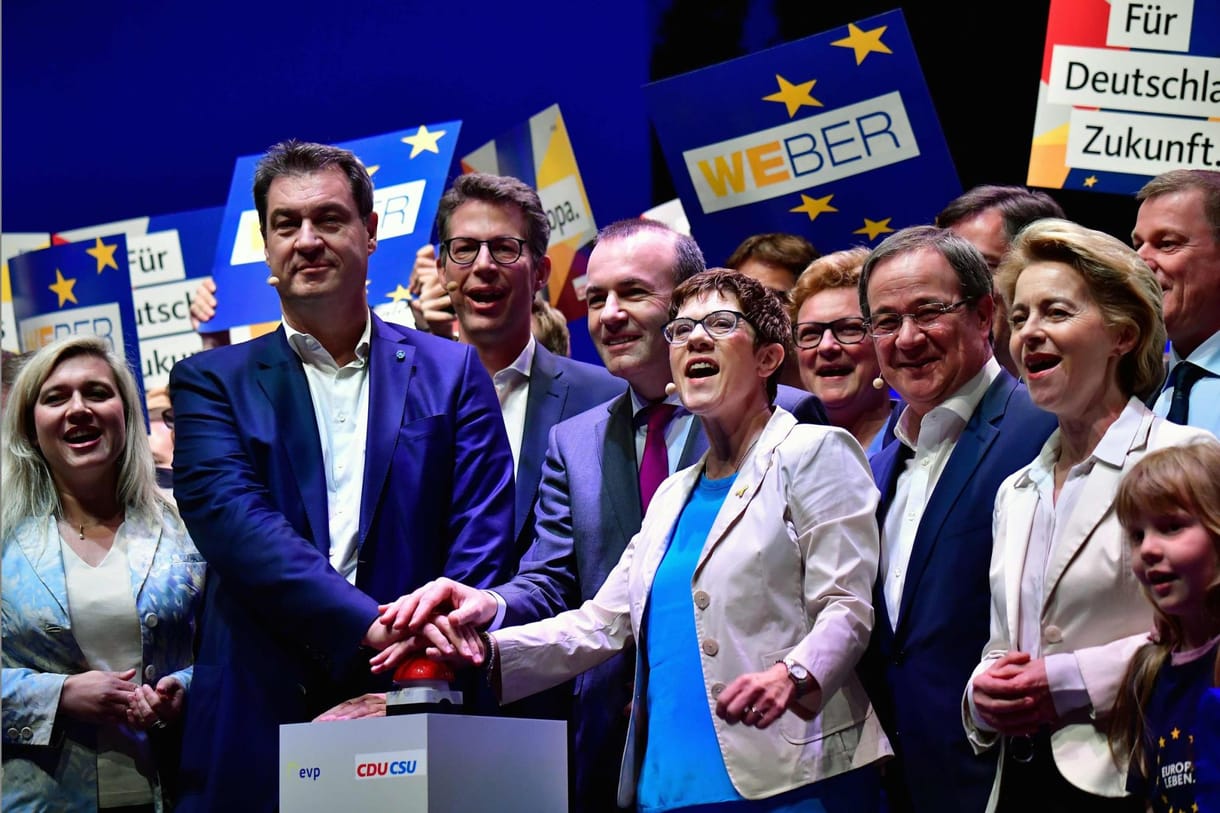 Négy nagy erőcsoport alakulhat az Európai Parlamentben